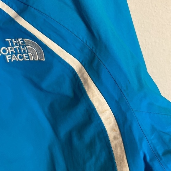 THE North Face HyVent Jacket Coat Women’s M Bright Blue - Picture 3 of 8